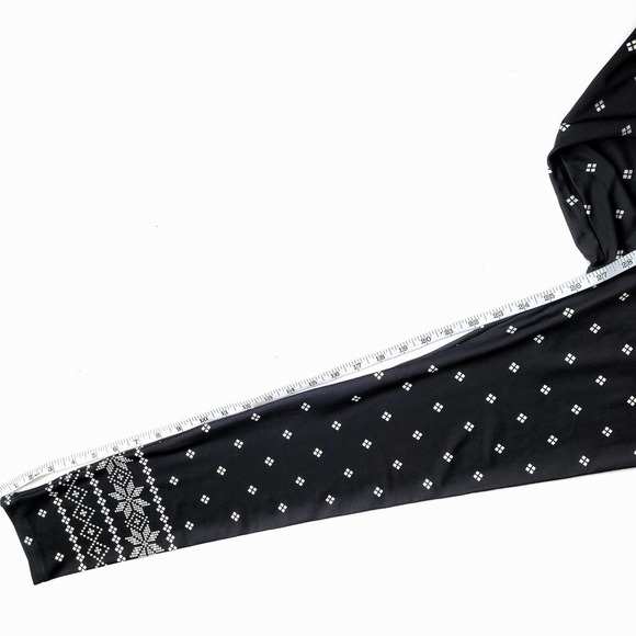 New Lou & Grey Small Fair Isle Pocket Super Soft Leggings Comfort NWT - Picture 2 of 5